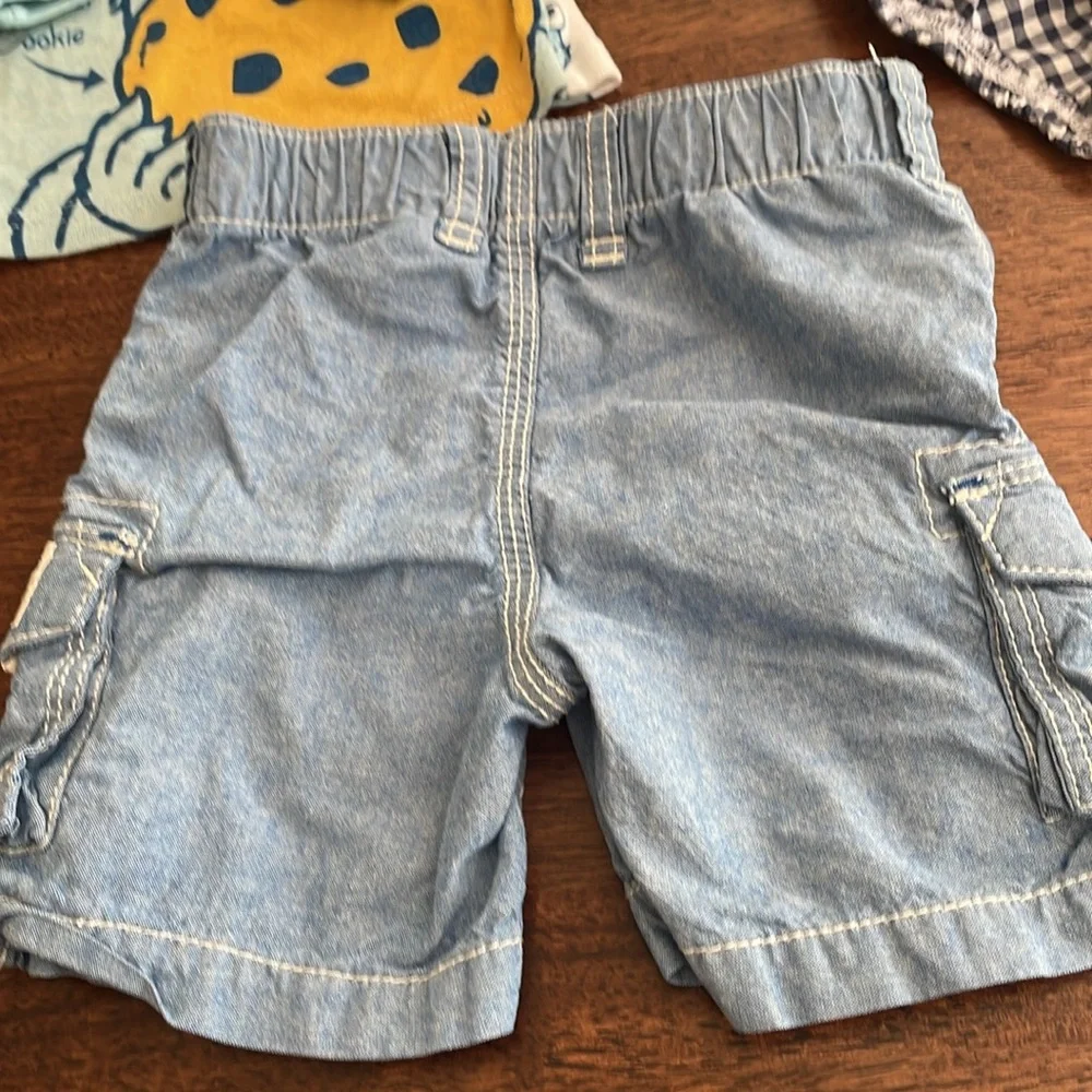 9 month clothing bundle- carters osh kosh